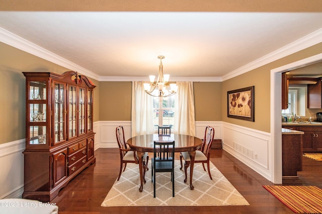 110 E Mandarin Ct, Elizabethtown, KY 42701 - dining area featuring an inviting chandelier, sink, dark hardwood / wood-style flooring, and ornamental molding