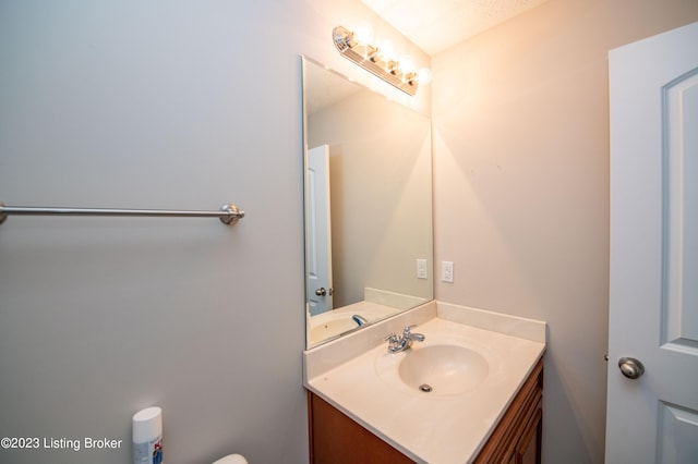 110 E Mandarin Ct, Elizabethtown, KY 42701 - bathroom featuring vanity