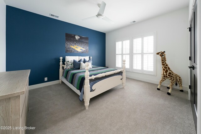 bedroom featuring carpet floors and ceiling fan