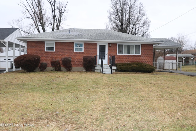 view of front of house with a front lawn