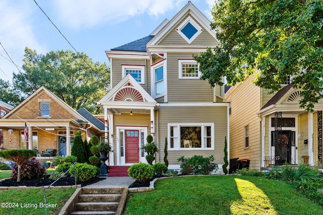 view of front of house with a front yard