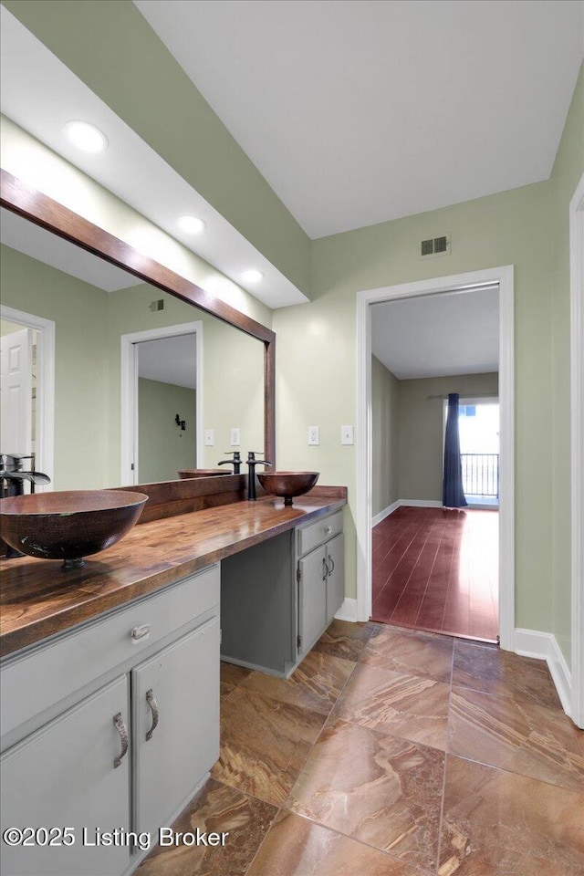 bathroom with vanity