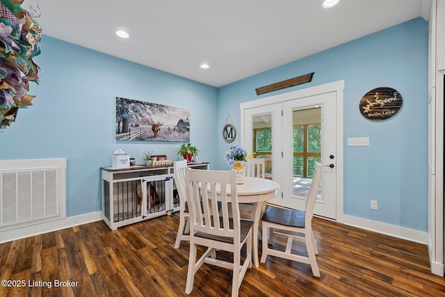 dining room featuring recessed lighting, wood finished floors, visible vents, and baseboards