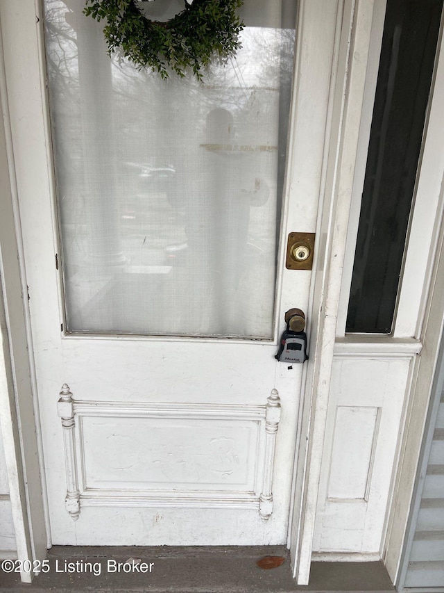 view of property entrance