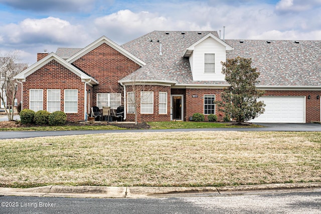 view of front of house with a front yard