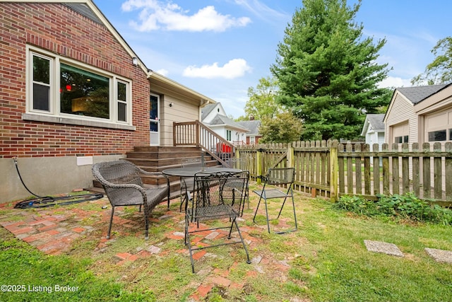 view of yard with a patio area