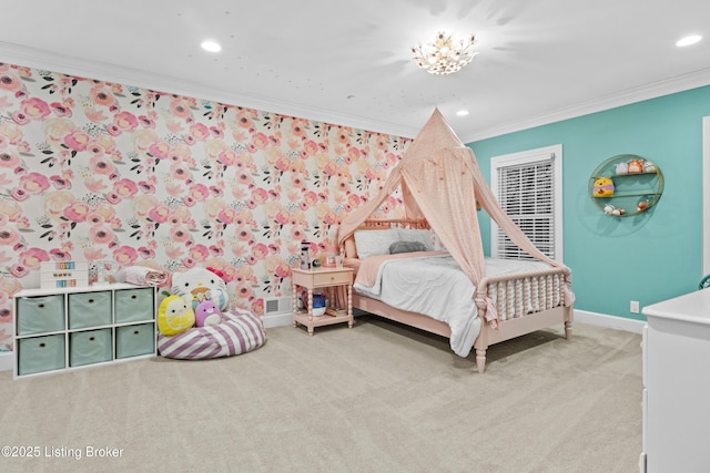 bedroom featuring recessed lighting, visible vents, baseboards, carpet, and crown molding