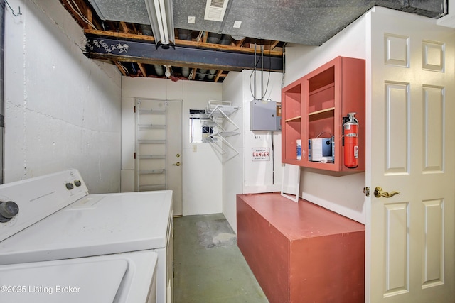 laundry room with washer / dryer and laundry area