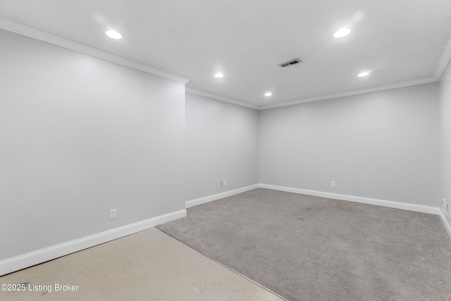 unfurnished room featuring recessed lighting and baseboards