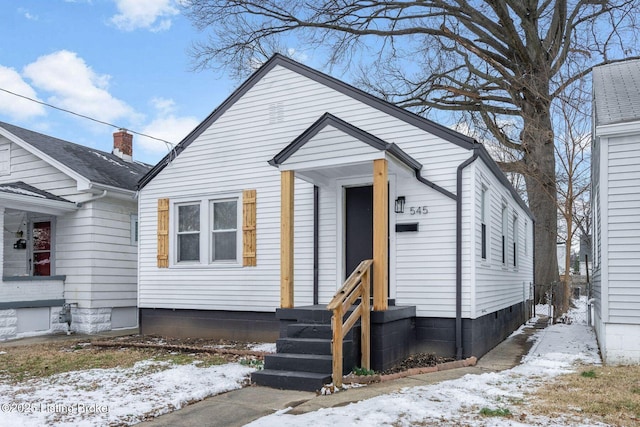 view of front of home featuring entry steps