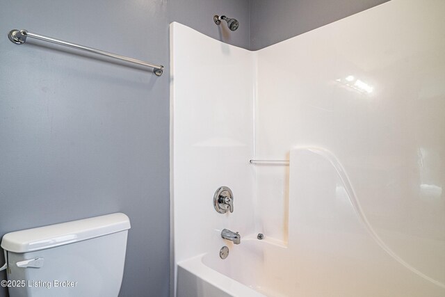 8432 Grand Trevi Dr, Louisville, KY 40228 - photo 24