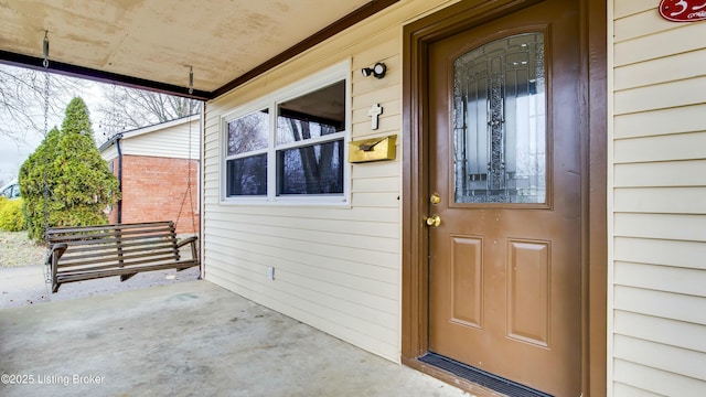 view of entrance to property