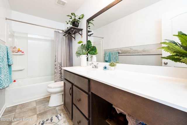 full bath featuring toilet, shower / tub combo, visible vents, and vanity