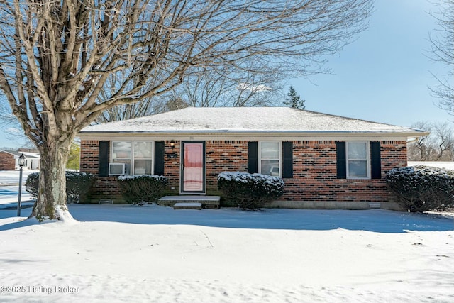 ranch-style home with brick siding and crawl space