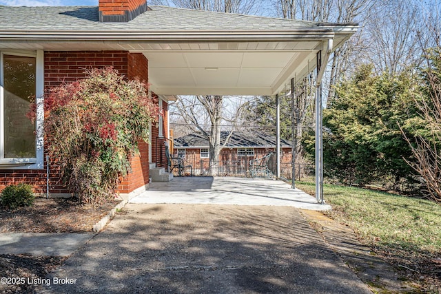 exterior space featuring driveway