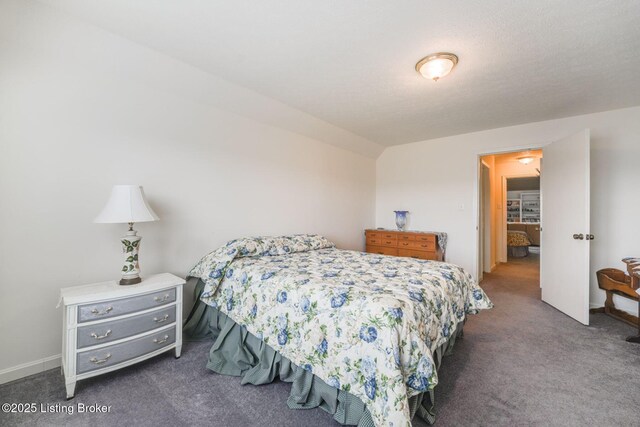 950 Lakeview Dr, Bloomfield, KY 40008 - bedroom with carpet and baseboards