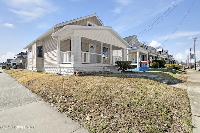 view of front of home featuring a porch