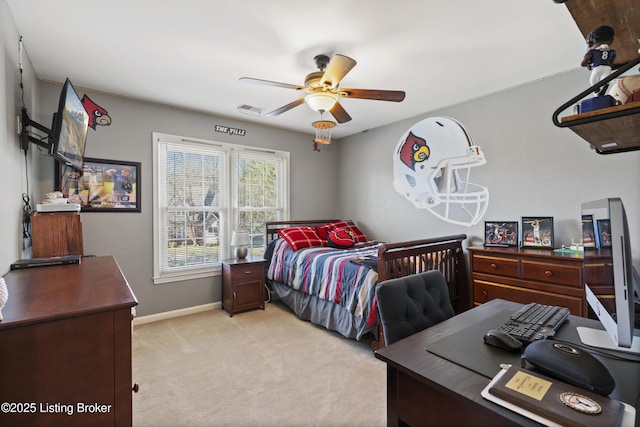 bedroom featuring light carpet, baseboards, visible vents, and ceiling fan