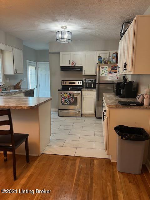 3208 Rockaway Dr, Louisville, KY 40216 - photo 11