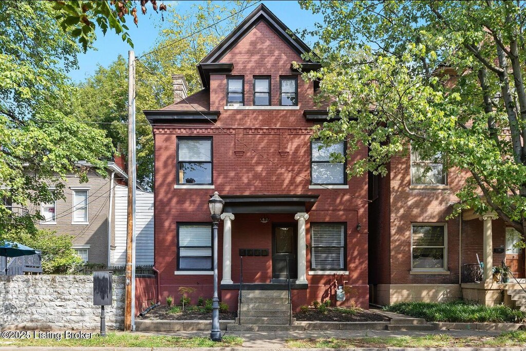 319 W Lee St, Louisville, KY 40208 - photo 1