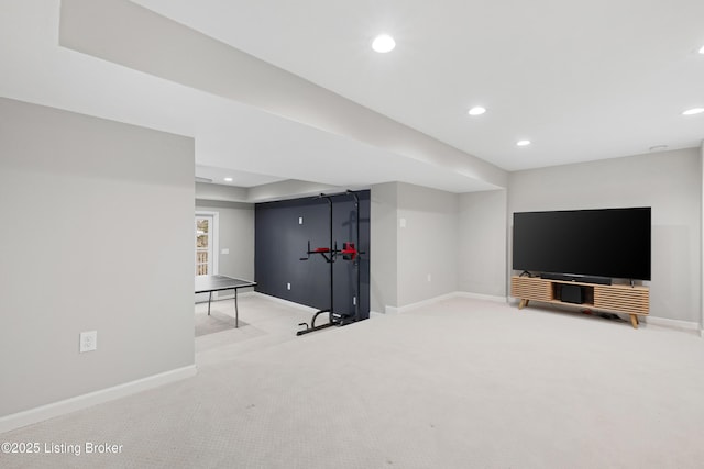 workout room featuring recessed lighting, carpet flooring, and baseboards