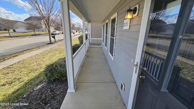 view of patio / terrace with covered porch