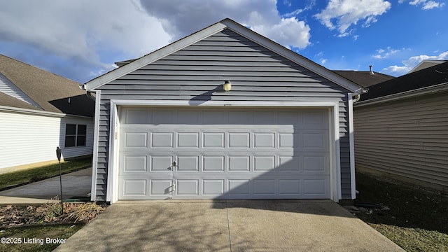 view of detached garage