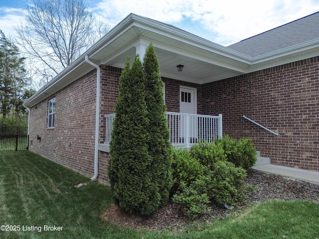 8105 Cedar Crest Ln, Louisville, KY 40291 - view of side of home featuring brick siding