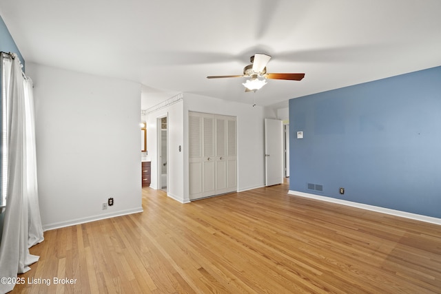 3004 Brownsboro Vista Dr, Louisville, KY 40242 - interior space with visible vents, baseboards, light wood-style flooring, and a ceiling fan