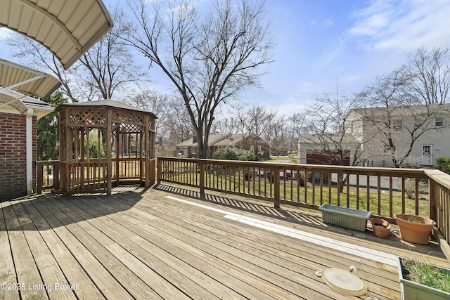 3004 Brownsboro Vista Dr, Louisville, KY 40242 - deck featuring a gazebo