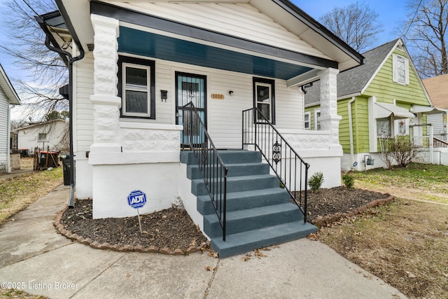 view of front of house featuring covered porch