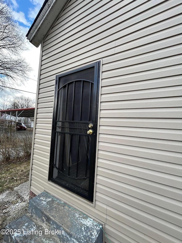 view of entrance to property