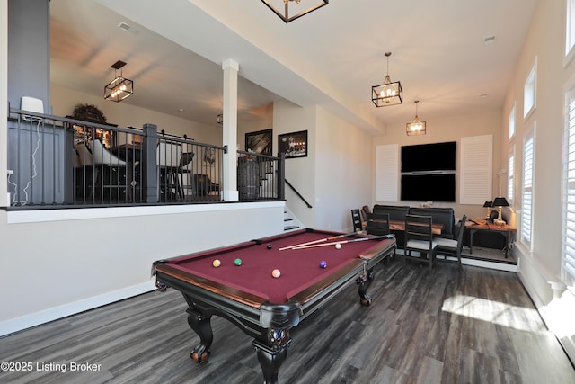 playroom with visible vents, baseboards, wood finished floors, and billiards