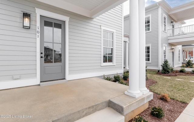 view of property entrance