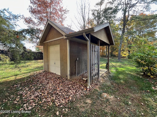 view of outbuilding featuring an outbuilding