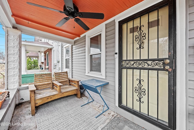 view of patio with covered porch and a ceiling fan