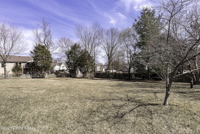 view of yard featuring fence