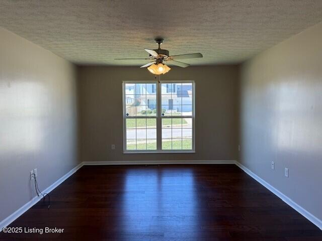 105 Teaberry Ct, Elizabethtown, KY 42701 - photo 2