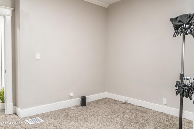 laundry room with baseboards, visible vents, and carpet floors