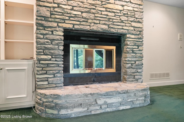 602 Club Ln, Louisville, KY 40207 - detailed view of carpet floors and baseboards