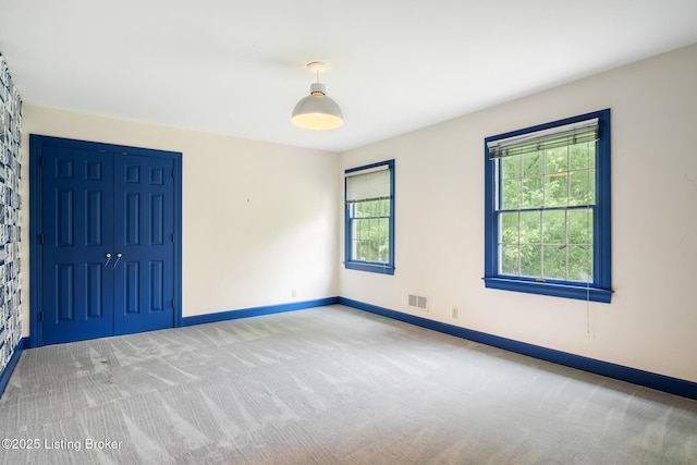 602 Club Ln, Louisville, KY 40207 - carpeted spare room featuring baseboards