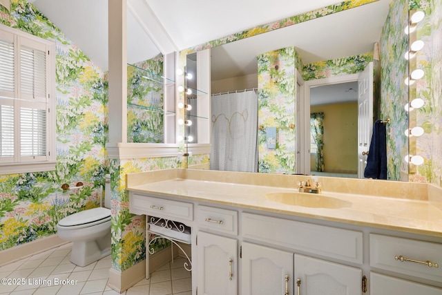 602 Club Ln, Louisville, KY 40207 - full bath with wallpapered walls, vanity, and tile patterned flooring