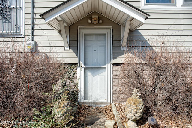 view of doorway to property