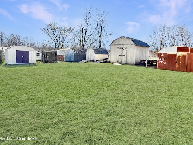 450 Stanley Allen Dr, Vine Grove, KY 40175 - view of yard with a storage unit
