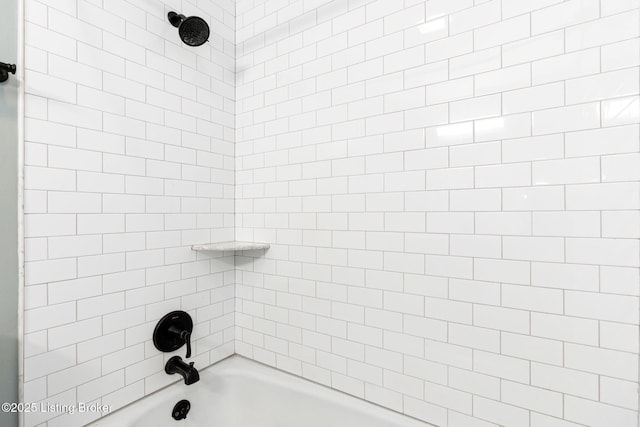 bathroom featuring shower / tub combination