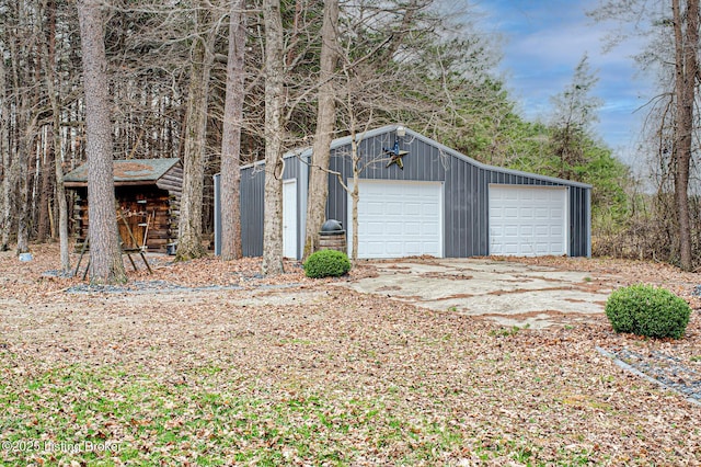 1670 Pine Creek Trl, Shepherdsville, KY 40165 - view of detached garage