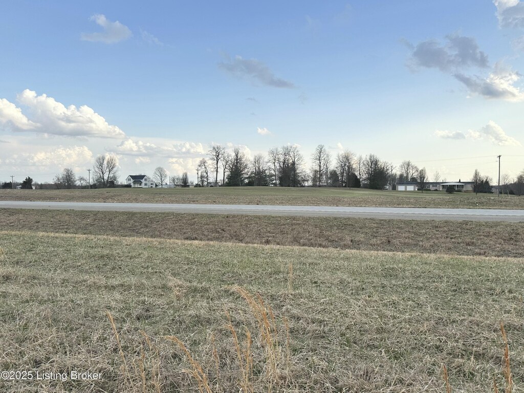 5982 Campbellsville Rd, Hodgenville, KY 42748