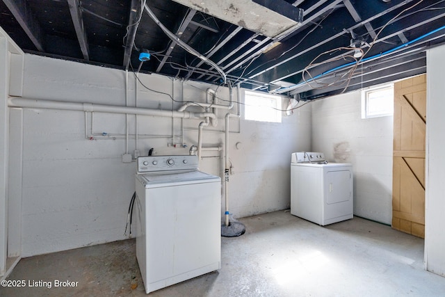 laundry area featuring washer / dryer and laundry area