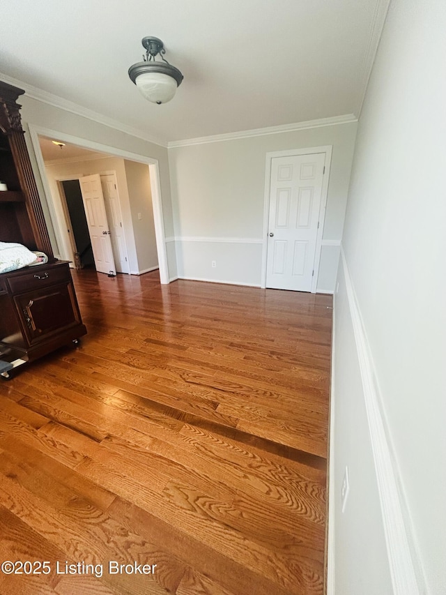 105-A Legacy Ct, Elizabethtown, KY 42701 - interior space featuring dark wood-style floors and crown molding