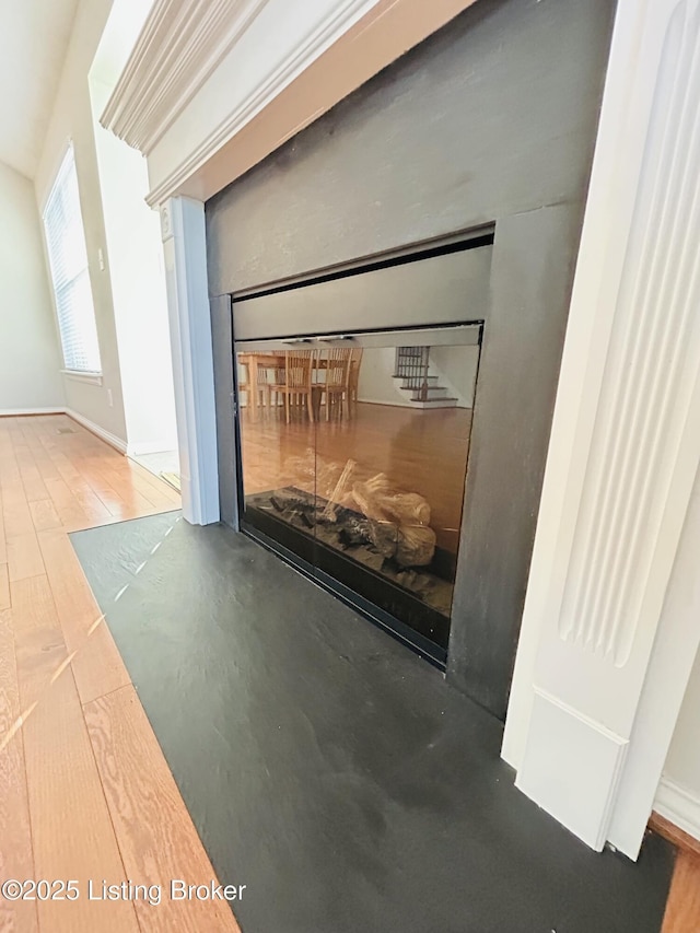 105-A Legacy Ct, Elizabethtown, KY 42701 - interior details featuring wood finished floors